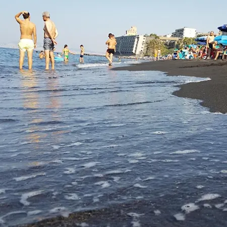 Gioia * Torre del Greco